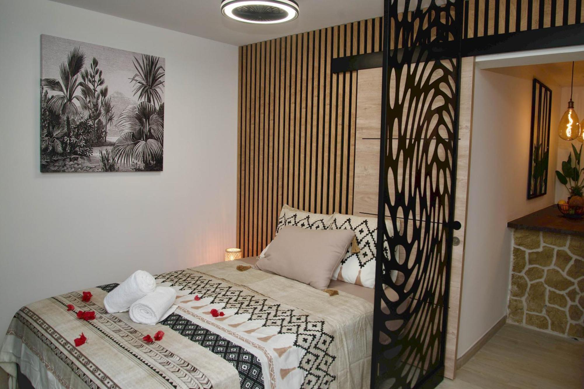 Апартаменты Chez Nathalie Et Jean Hugues Le Onzieme Экстерьер фото